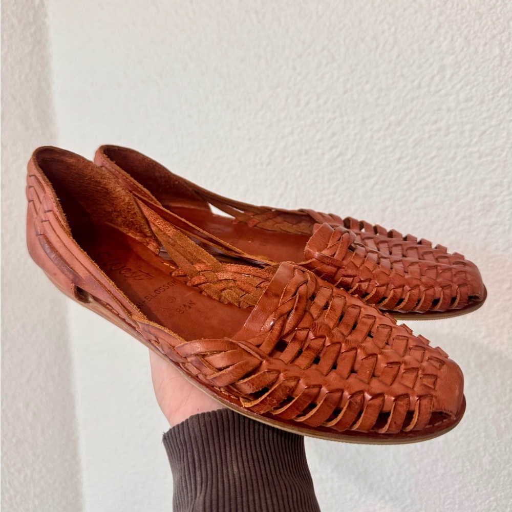 Women’s vintage sandals - 7.5
